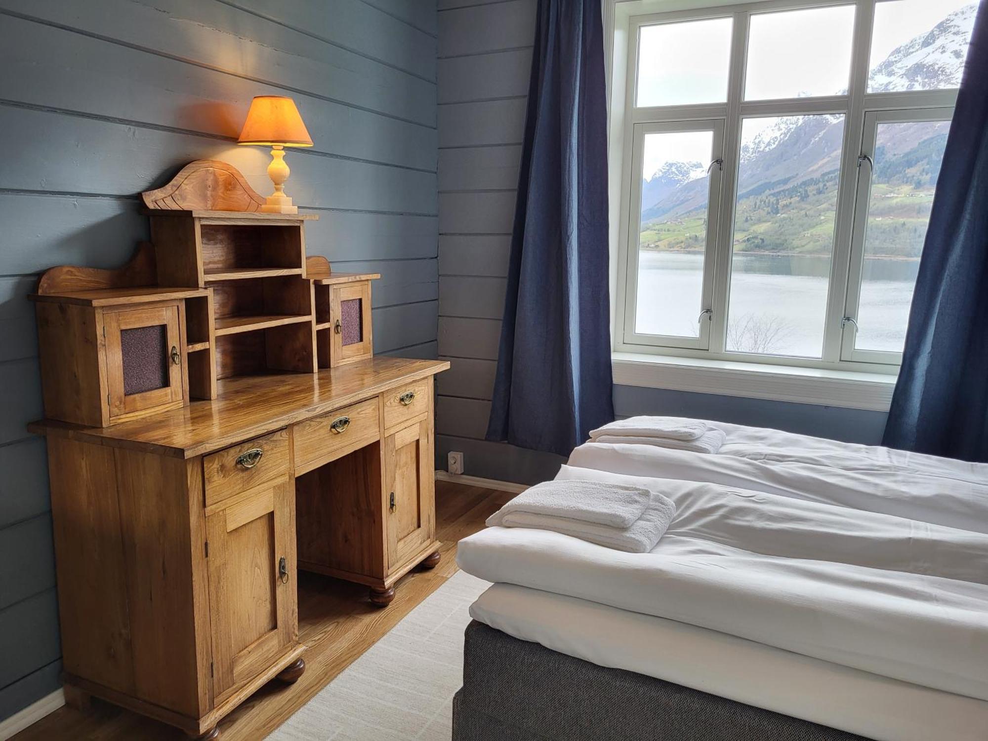 Villa Solheim Gard à Stryn Extérieur photo