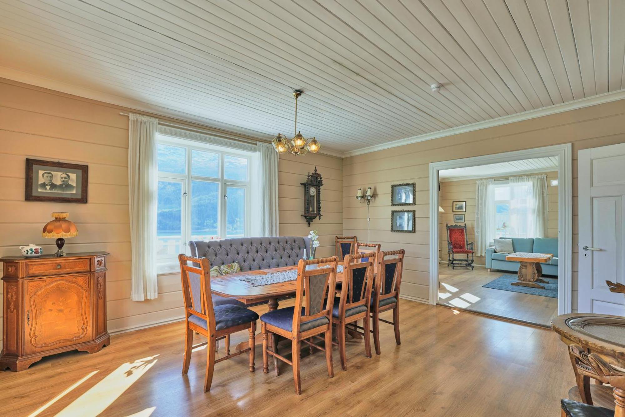 Villa Solheim Gard à Stryn Extérieur photo