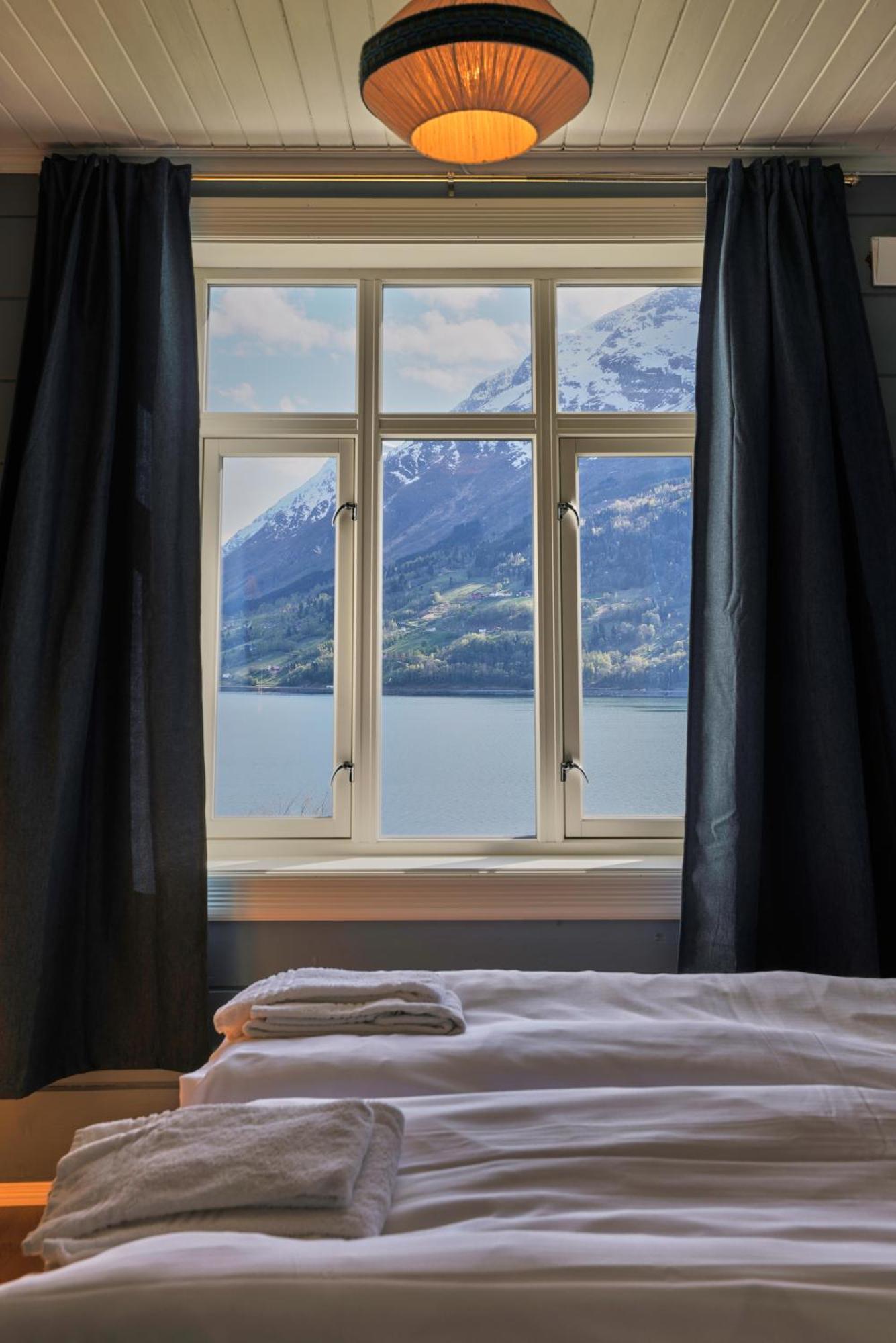 Villa Solheim Gard à Stryn Extérieur photo