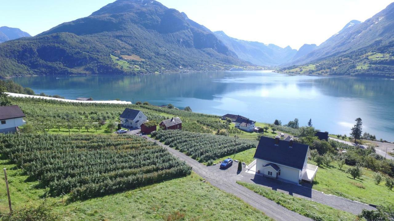 Villa Solheim Gard à Stryn Extérieur photo