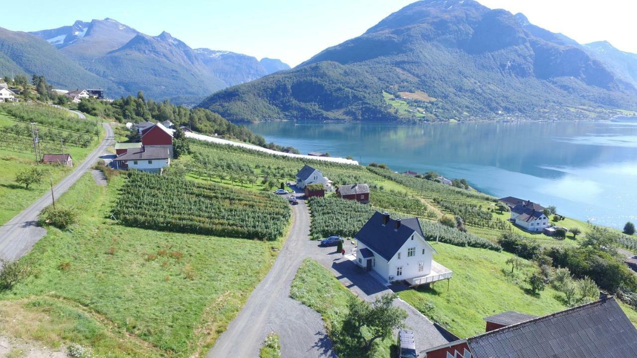 Villa Solheim Gard à Stryn Extérieur photo